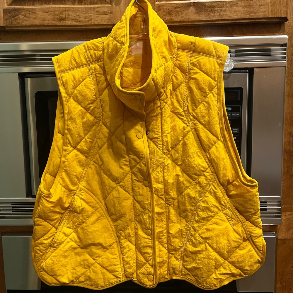 Free People FP Movement Quinn Yellow Quilted Puff Vest